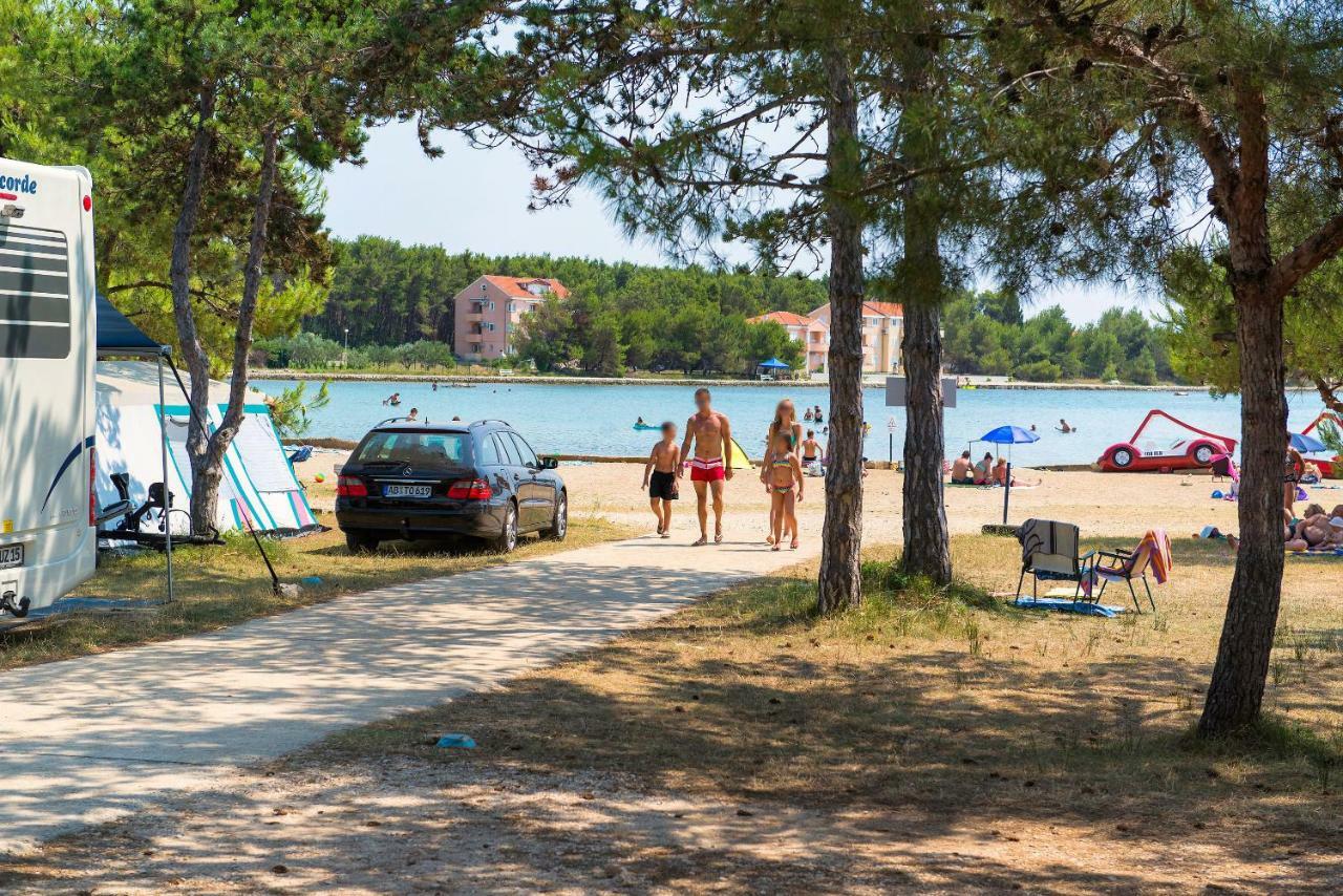 Apartma Glavan *