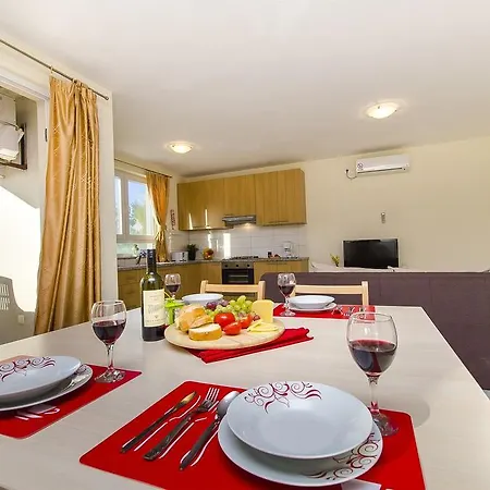 Apartments Glavan Privlaka  Zimmer foto